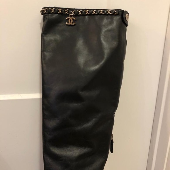 RESERVED - ❤️Authentic Chanel Boots❤️ (Only available until Nov 15) - Picture 9 of 15